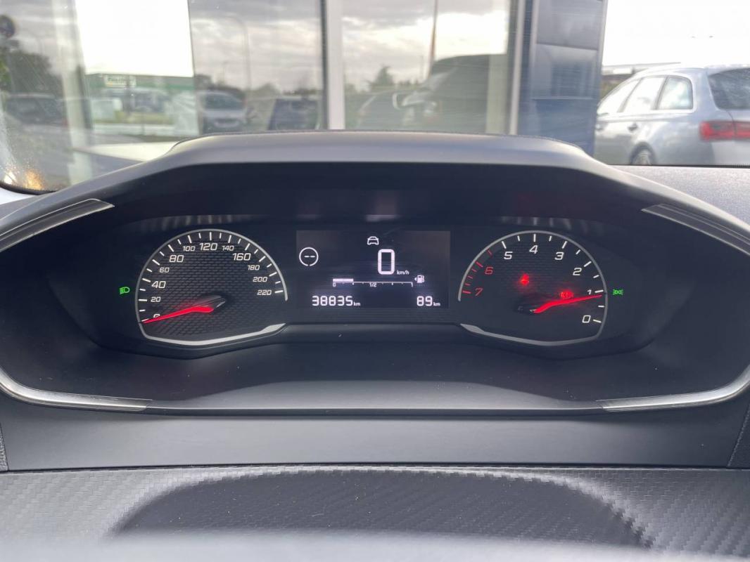 Peugeot 208 - II PureTech 75 S&amp;S Like