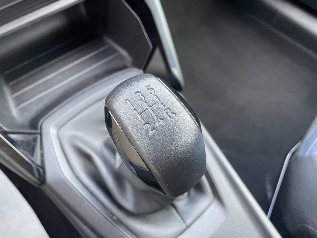 Peugeot 208 - II PureTech 75 S&amp;S Like