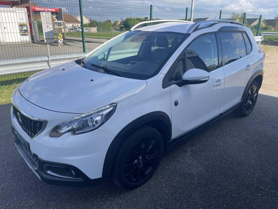 Peugeot 2008 - 1.2 Essence 110 S&amp;S Crossway