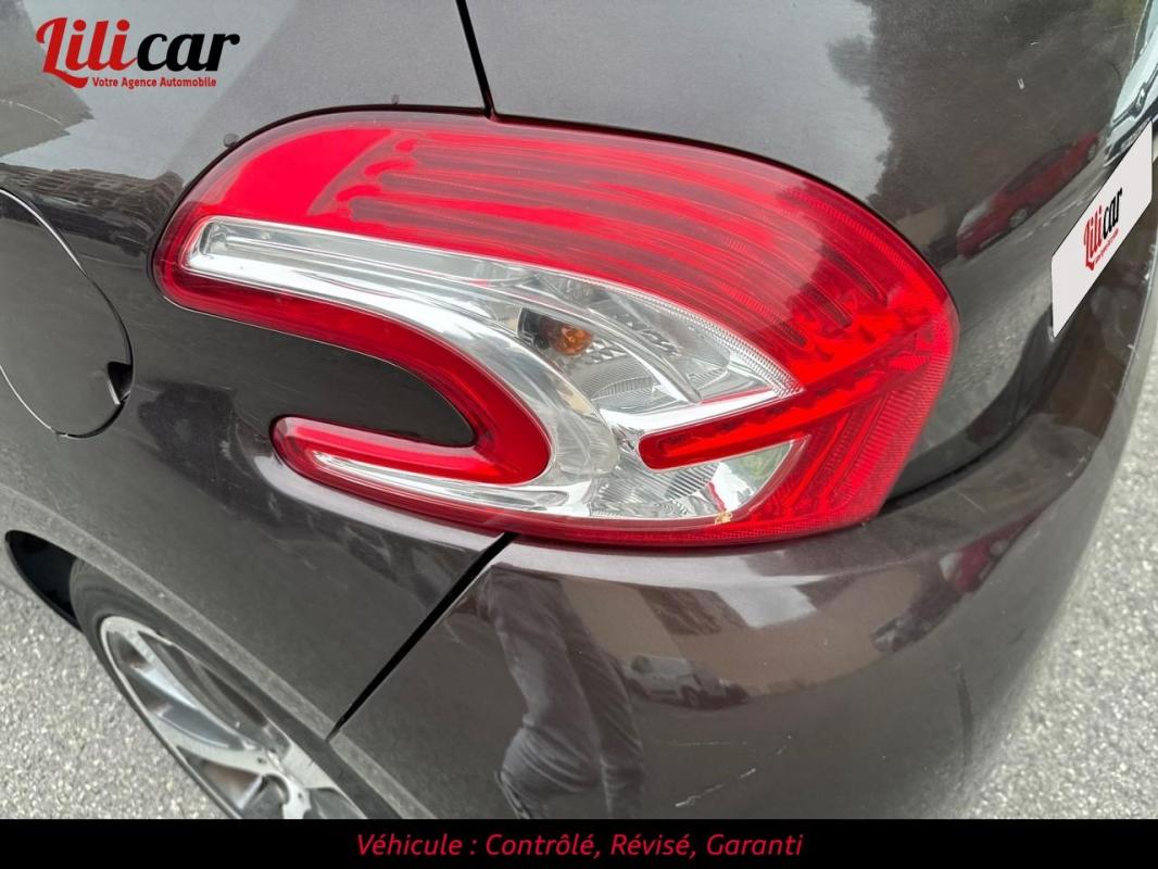 Peugeot 208 - 1.6 e-HDi FAP - 92ch Feline GARANTIE 12 MOIS