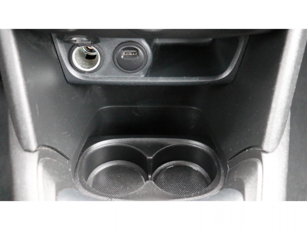 Peugeot 208 - 1.2i PureTech 12V S&S - 82 BERLINE Active PHASE 2