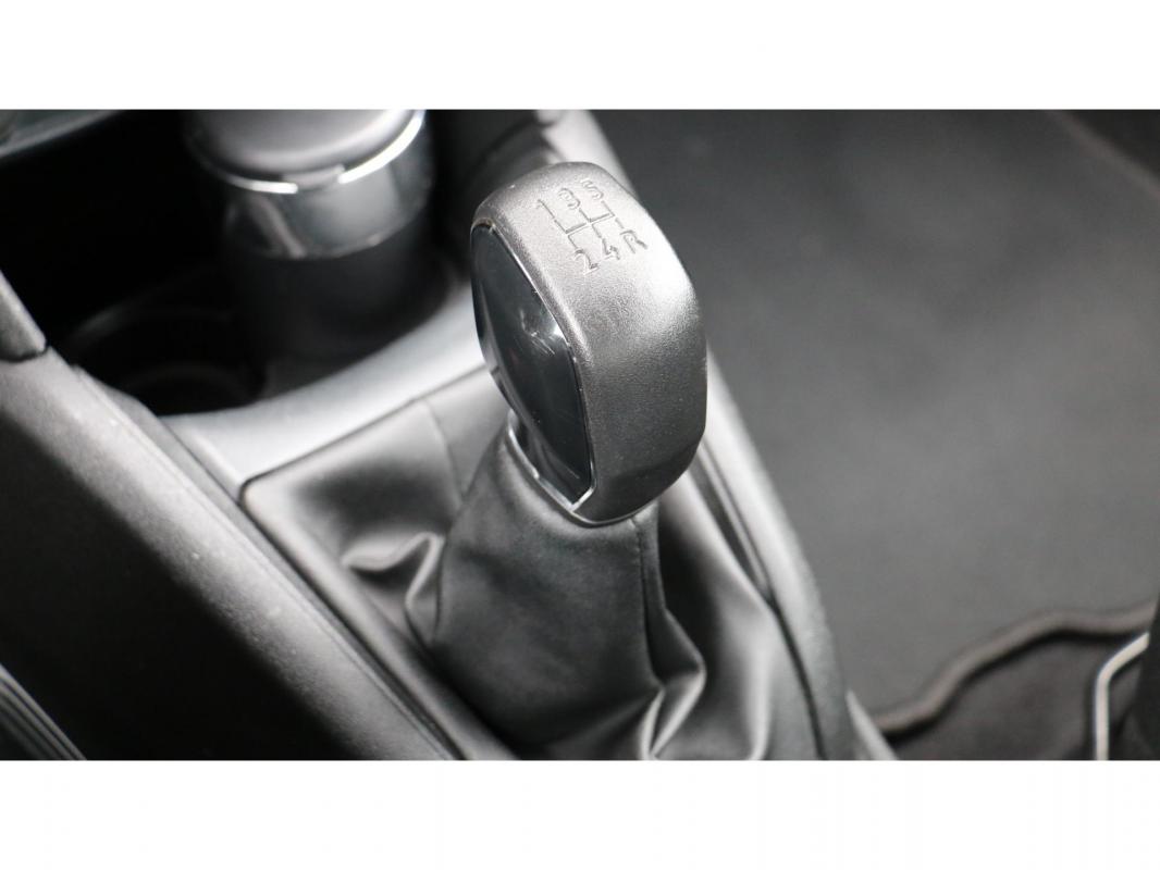 Peugeot 208 - 1.2i PureTech 12V S&S - 82 BERLINE Active PHASE 2