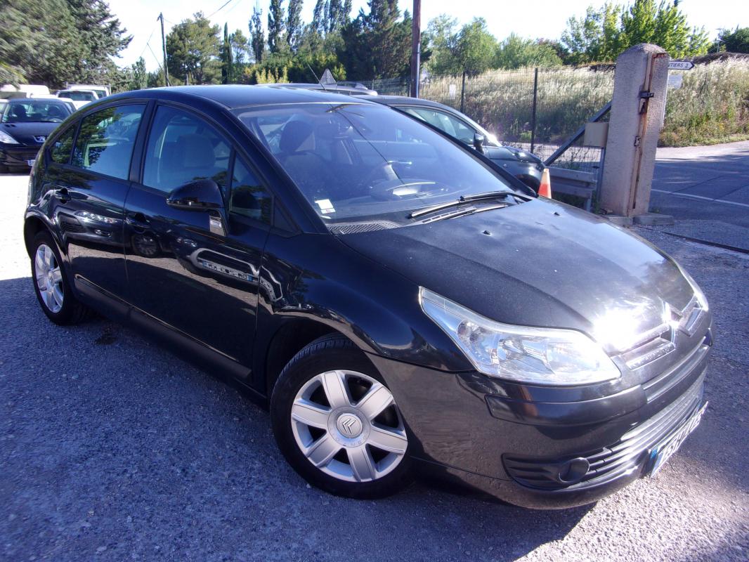 Citroën C4 - 1,6 16v 110cv AMBIANCE VELOURS