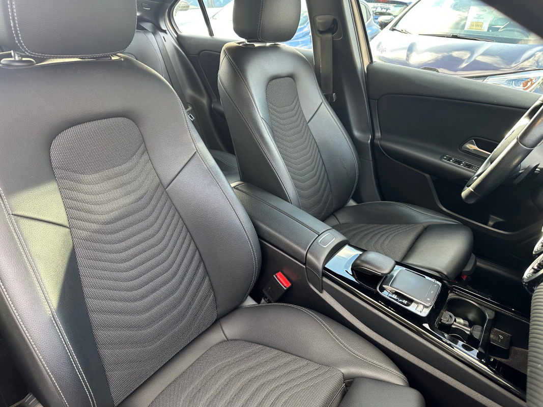 Mercedes Classe A - BERLINE BUSINESS LINE DGST 180D
